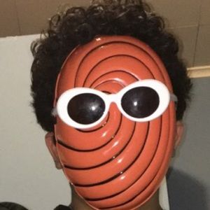 Meet your Posher, Adam